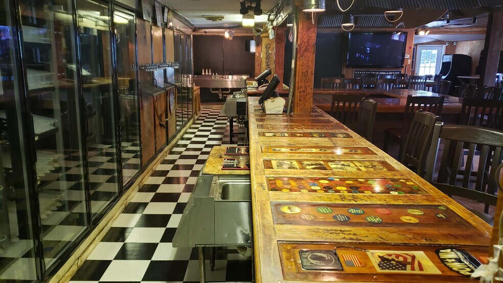 More Photos Of 3746 Mount Pleasant Rd, Sherrills Ford Restaurant For Lease