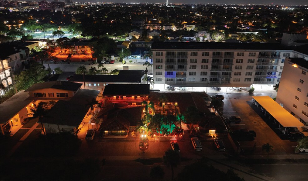 Primary Photo Of 4525 El Mar Dr, Lauderdale-by-the-Sea Hotel For Sale