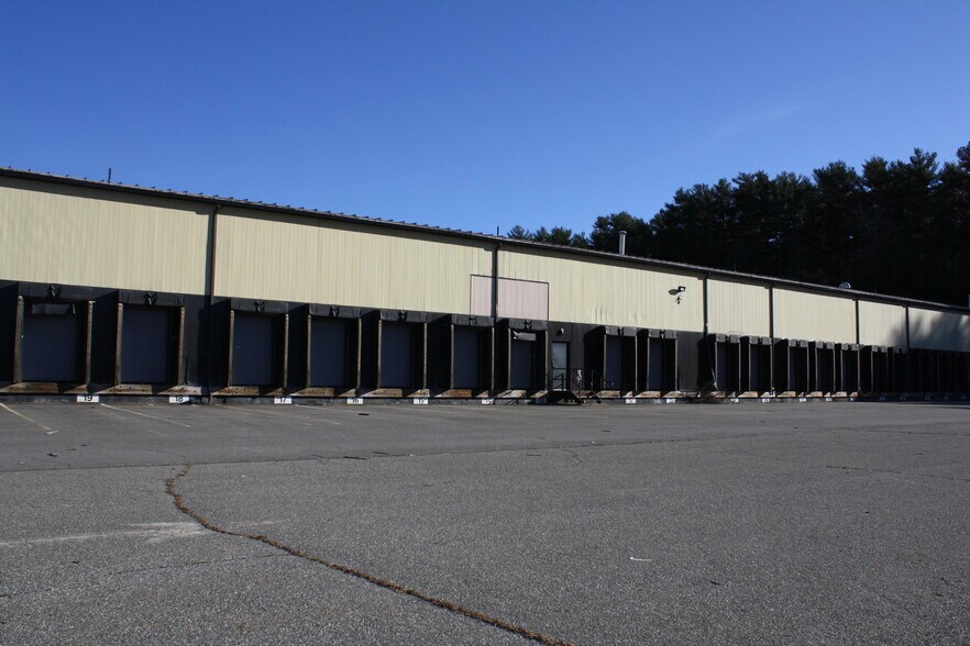 More Photos Of 30 Independence Rd, Kingston Distribution For Lease