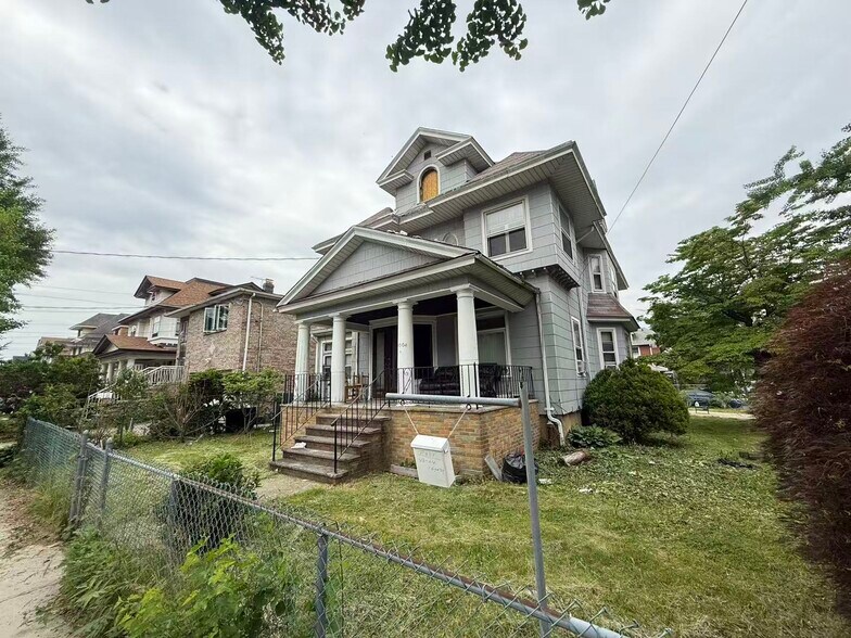 Primary Photo Of 4304 169th St, Flushing Land For Sale