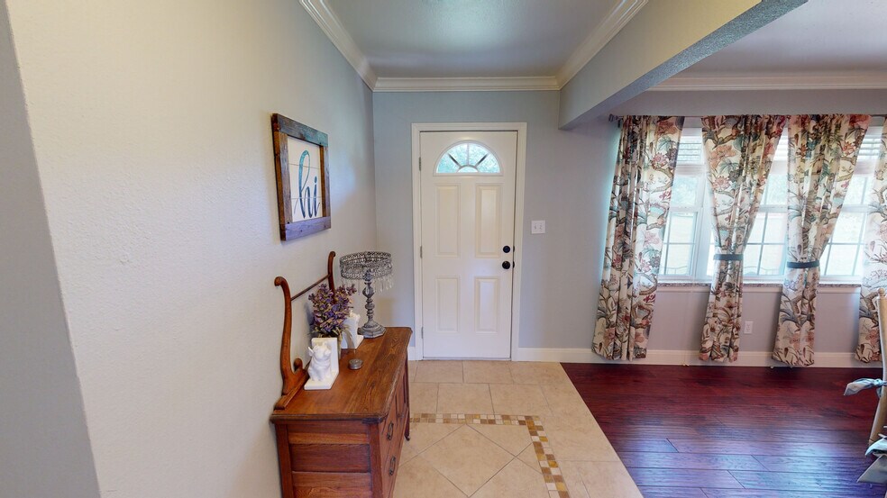 More Photos Of 16712 County Road 1580, Ada Sports And Entertainment For Sale