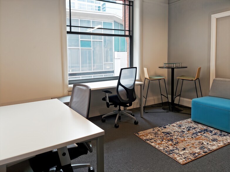 More Photos Of 100 S Juniper St, Philadelphia Coworking Space
