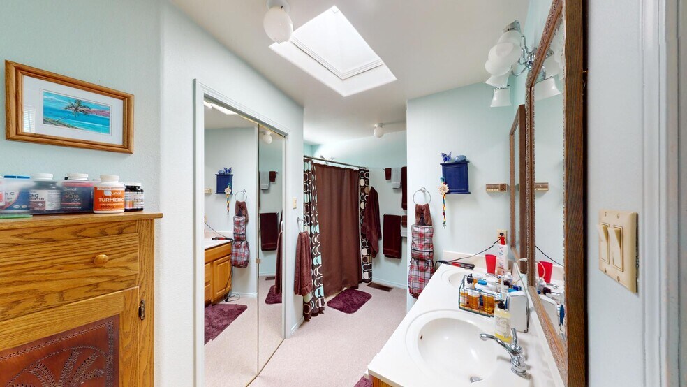 More Photos Of 1804 E College Blvd, Roswell General Retail For Sale