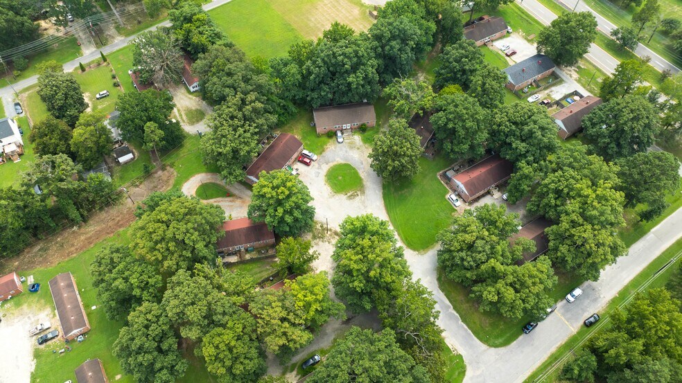 More Photos Of 2554 Noel St, Richmond Apartments For Sale