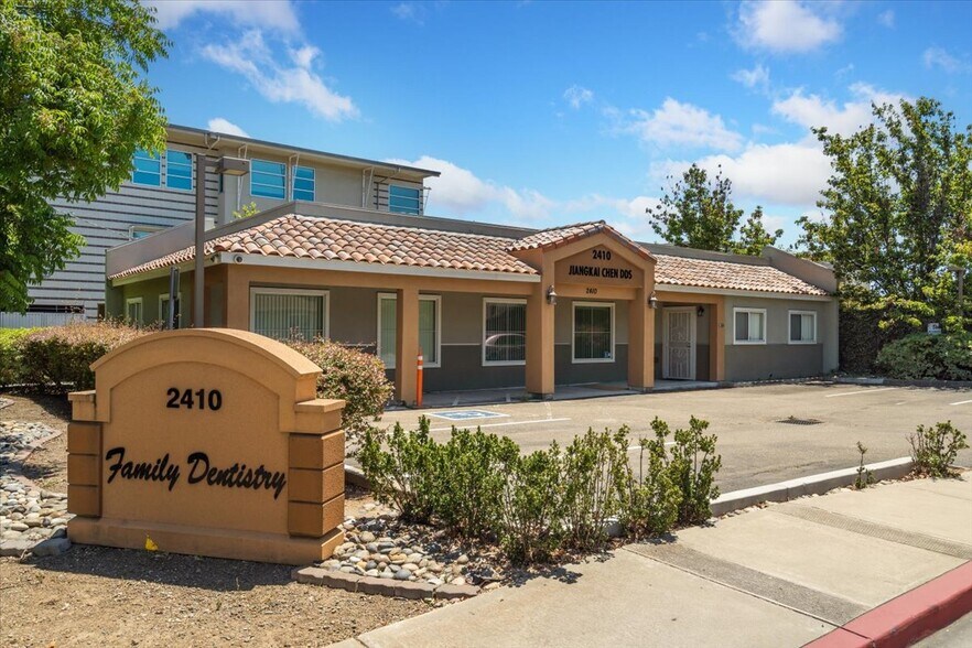 Primary Photo Of 2410 Dyer Ln, Fremont Medical For Lease