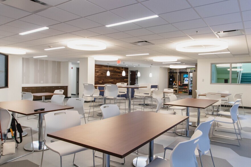 More Photos Of 1015 Old Cassatt Rd, Berwyn Office For Sale