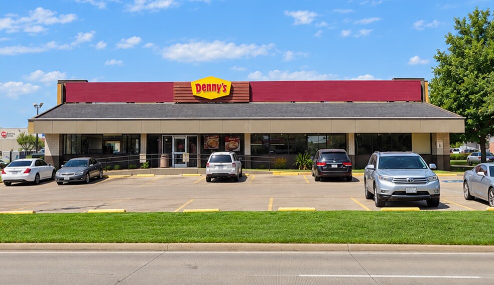 Primary Photo Of 10433 N Central Expy, Dallas Restaurant For Sale