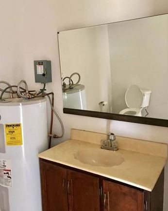 More Photos Of 530 E Hwy 69, Denison Office For Sale