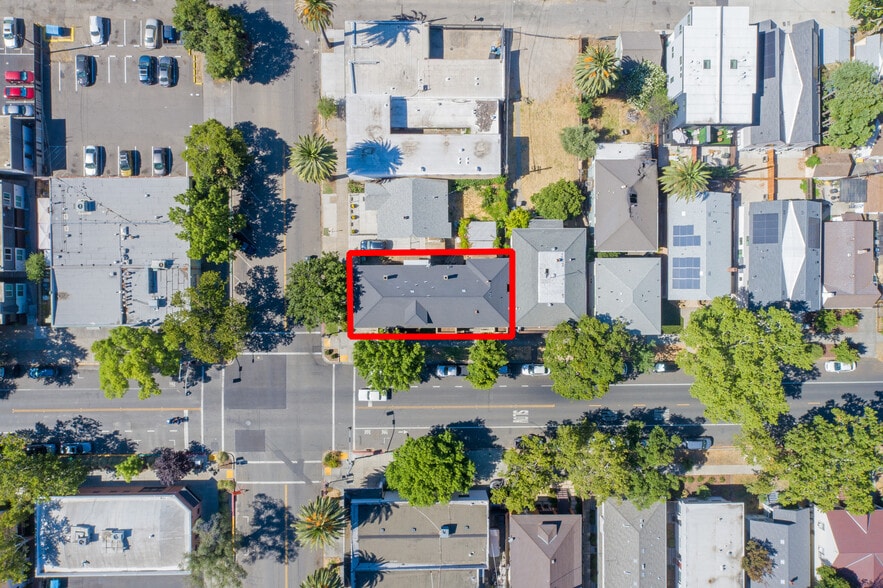 More Photos Of 2722-2730 T St, Sacramento Apartments For Sale
