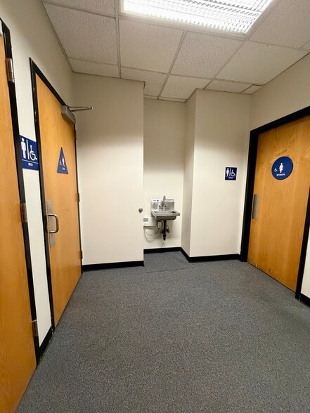 More Photos Of 1370 India St, San Diego Loft Creative Space For Lease