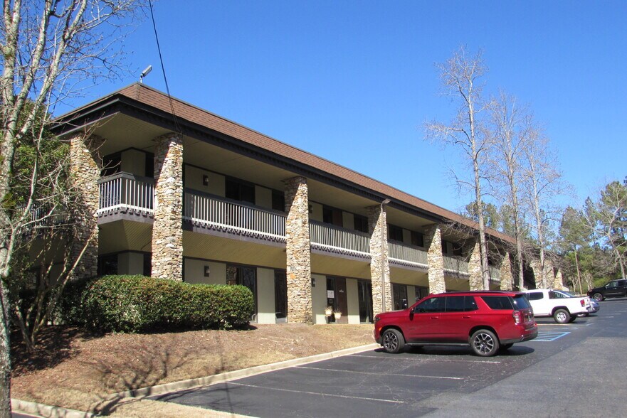 More Photos Of 200 Cahaba Park Cir, Birmingham Unknown For Lease