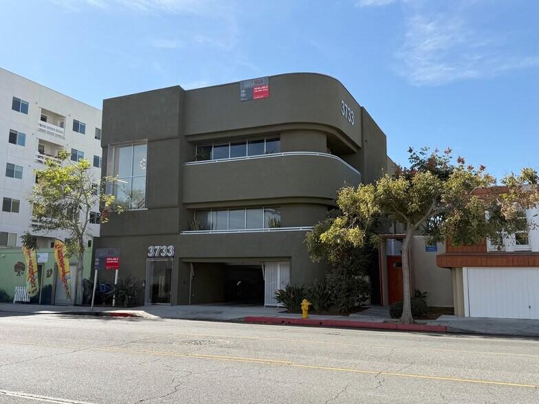 More Photos Of 3733 Motor Ave, Los Angeles Office For Lease