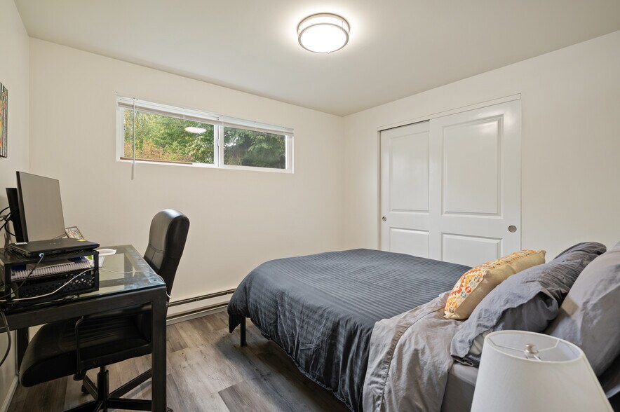 More Photos Of 200 Rainier Blvd N, Issaquah Multifamily For Sale