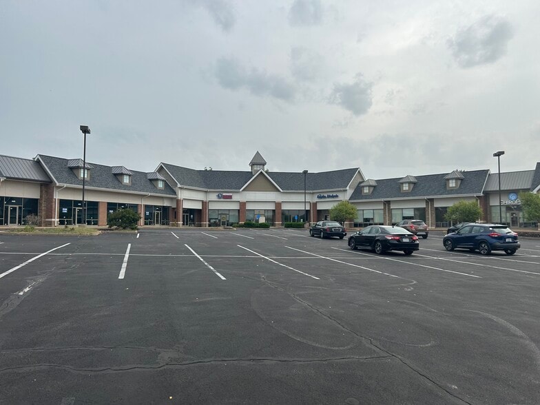 More Photos Of 405-419 Meramec Blvd, Eureka Unknown For Lease