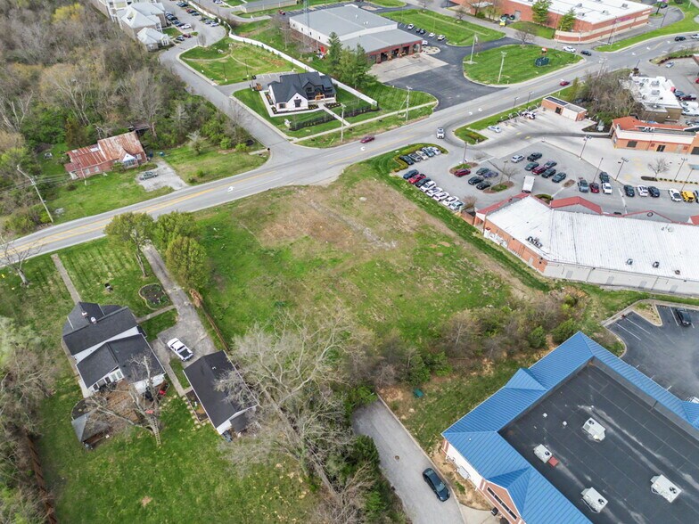 More Photos Of 115 Urton Ln, Louisville Land For Lease