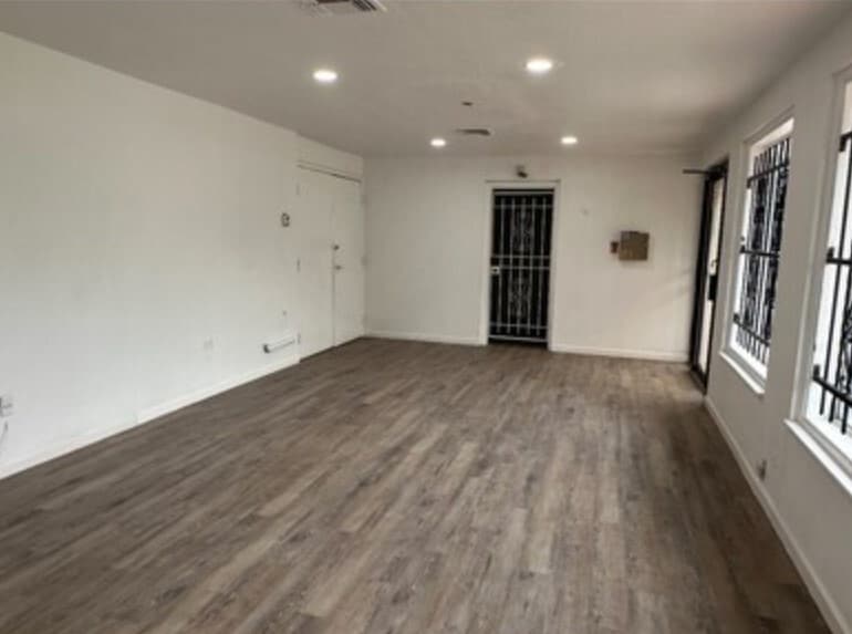 More Photos Of 7001 Weaver Rd, Houston Manufacturing For Lease