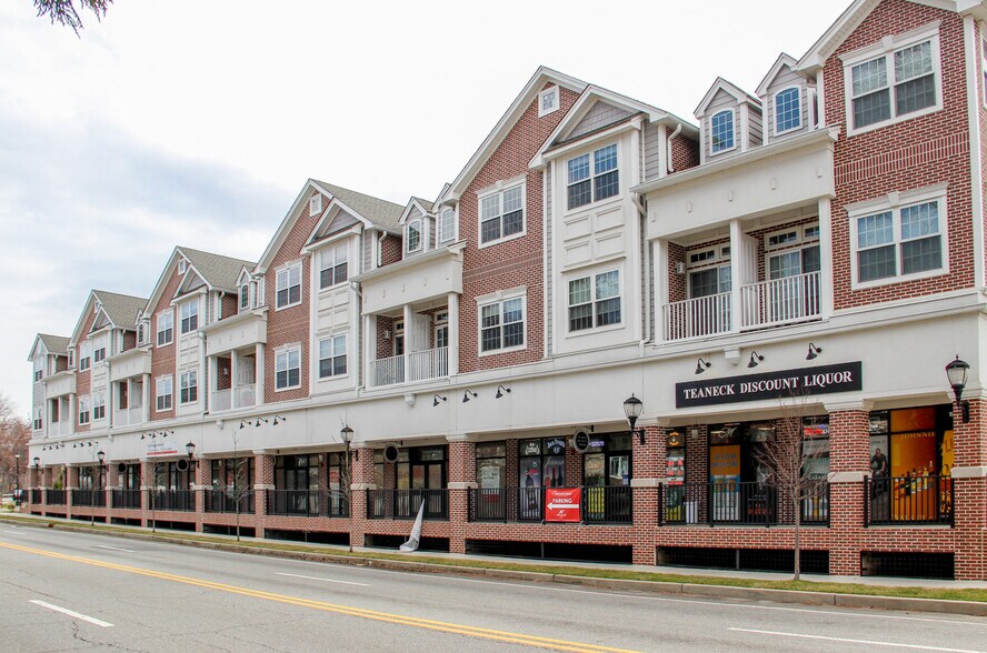 More Photos Of 764 New Bridge Rd, Teaneck Apartments For Lease