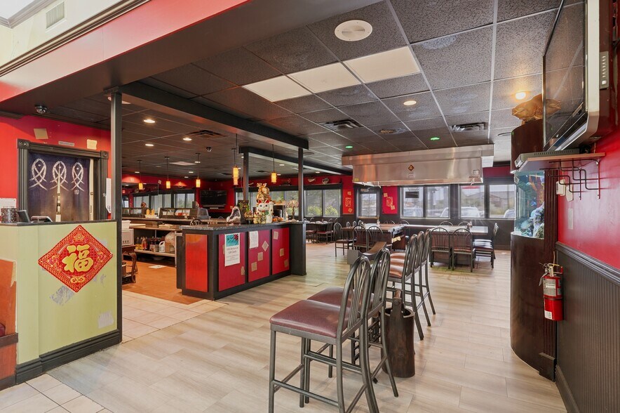 More Photos Of 72 N 850 E, Lehi Restaurant For Sale