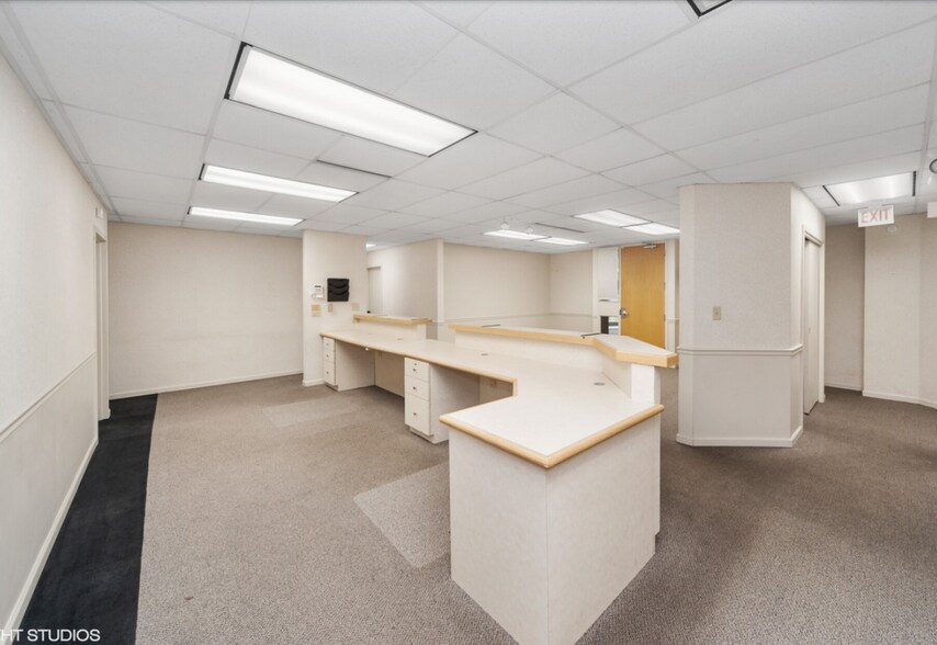 More Photos Of 6374 N Lincoln Ave, Chicago Medical For Lease