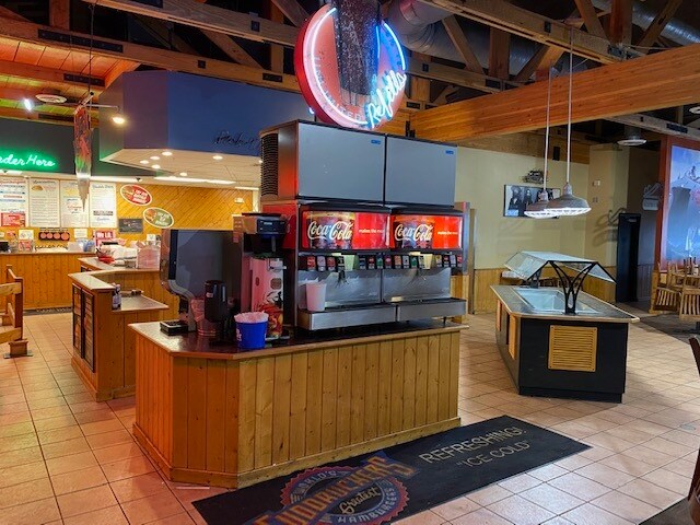 More Photos Of 3315 10th Ave S, Great Falls Restaurant For Sale