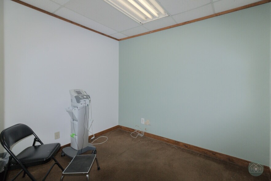 More Photos Of 3720 Wilbarger St, Vernon Flex For Sale