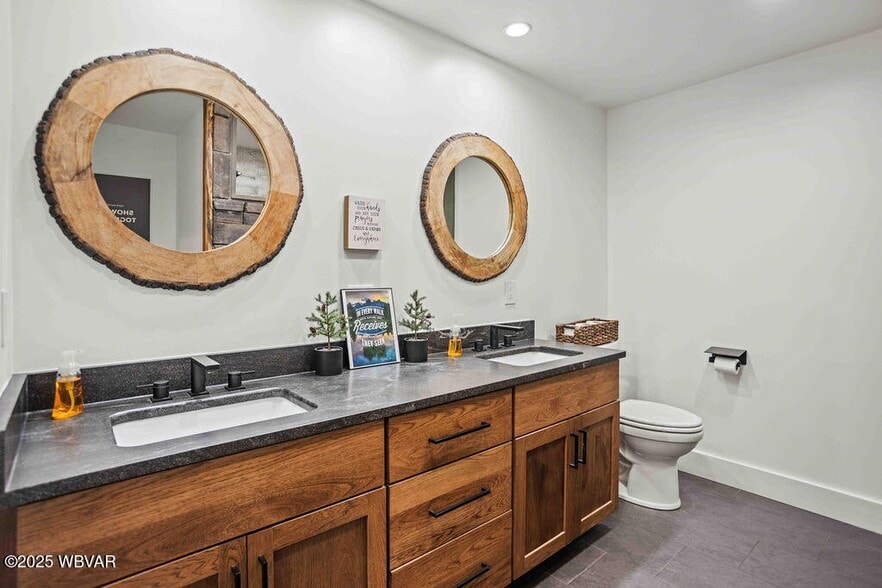 More Photos Of 1382 Bear Mountain Road, Forksville Flex For Sale