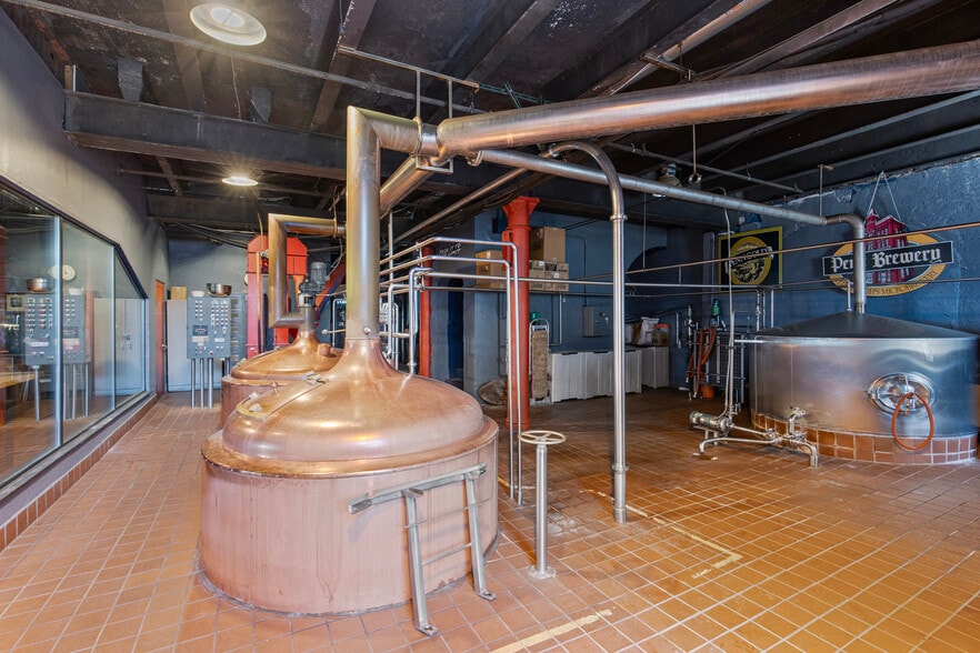 More Photos Of 800 Vinial St, Pittsburgh Office For Sale
