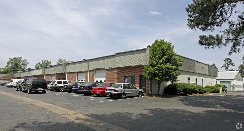 Primary Photo Of 1444 Southern Blvd, Virginia Beach Flex For Lease