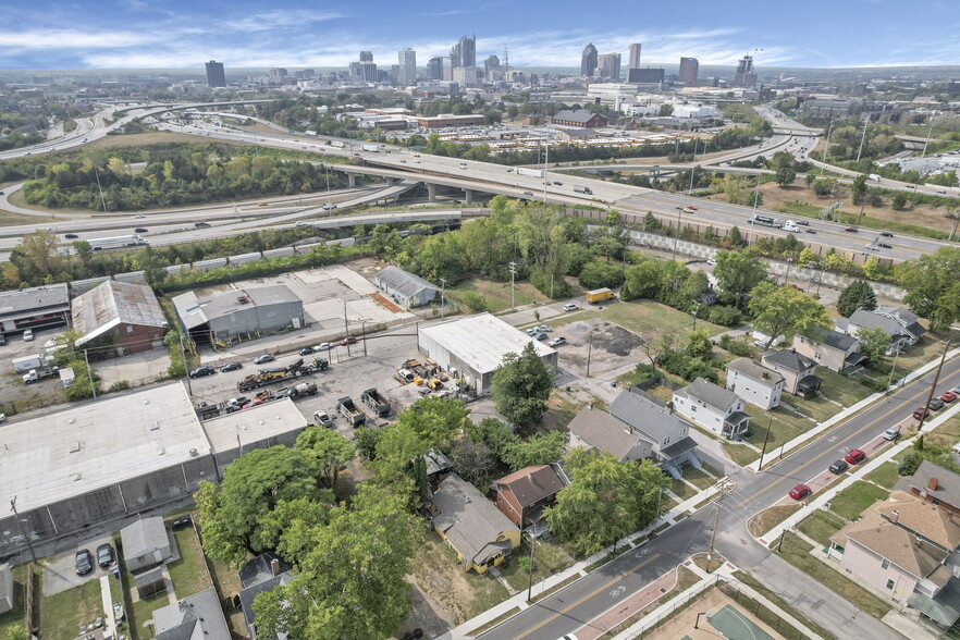 More Photos Of 800-850 Reynolds Ave, Columbus Warehouse For Lease