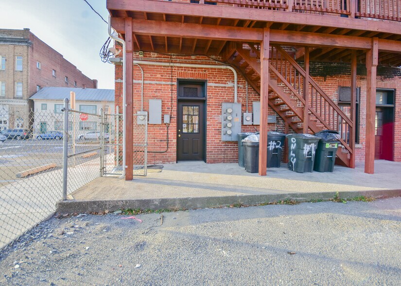 More Photos Of 115-119 E Martin St, Martinsburg Storefront Retail Office For Sale