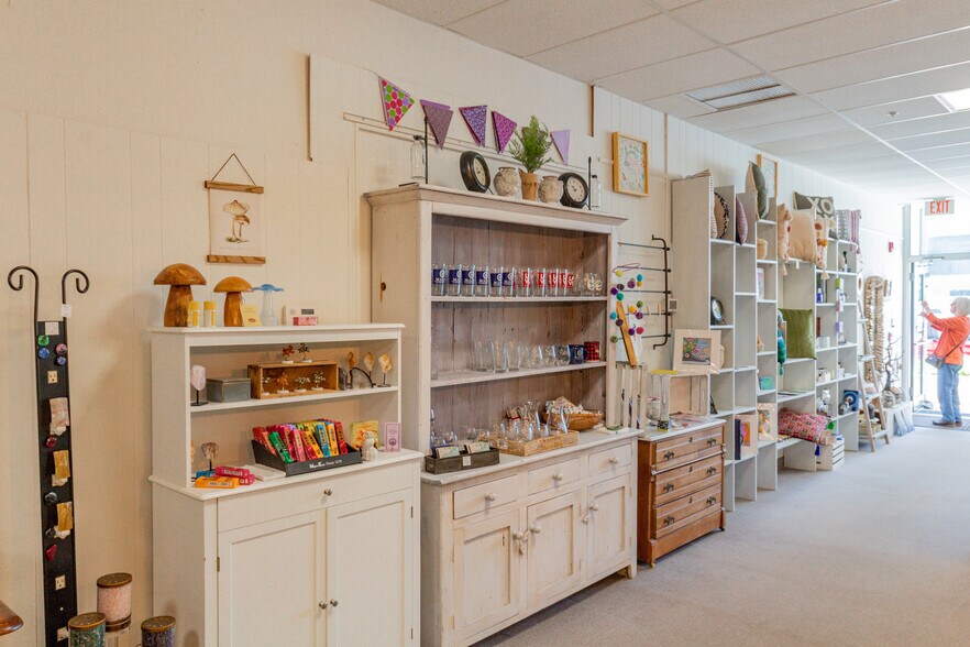 More Photos Of 234 Main St, Biddeford Storefront Retail Office For Lease