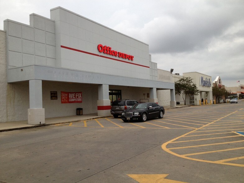 More Photos Of 1539 Martin Luther King Jr Blvd, Houma Freestanding For Lease