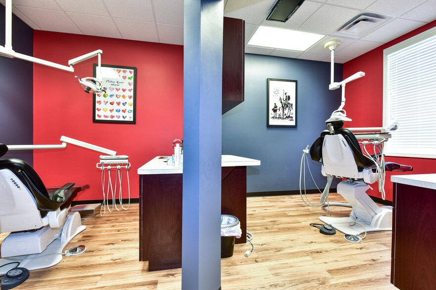 More Photos Of Woodstock Holly Spgs, Canton Medical For Lease