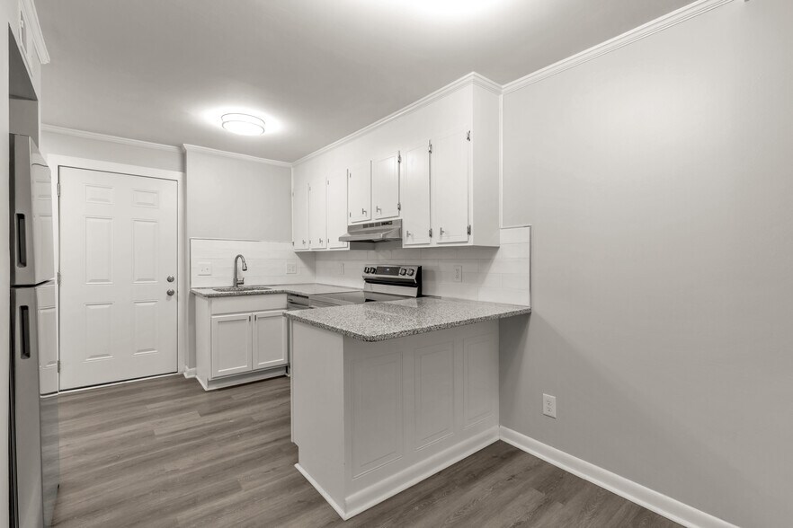 More Photos Of 319 Osceola St, Gastonia Apartments For Sale