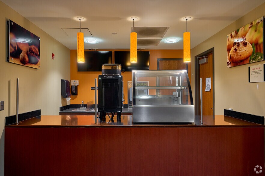 More Photos Of 8480 Progress Dr, Frederick Office For Lease