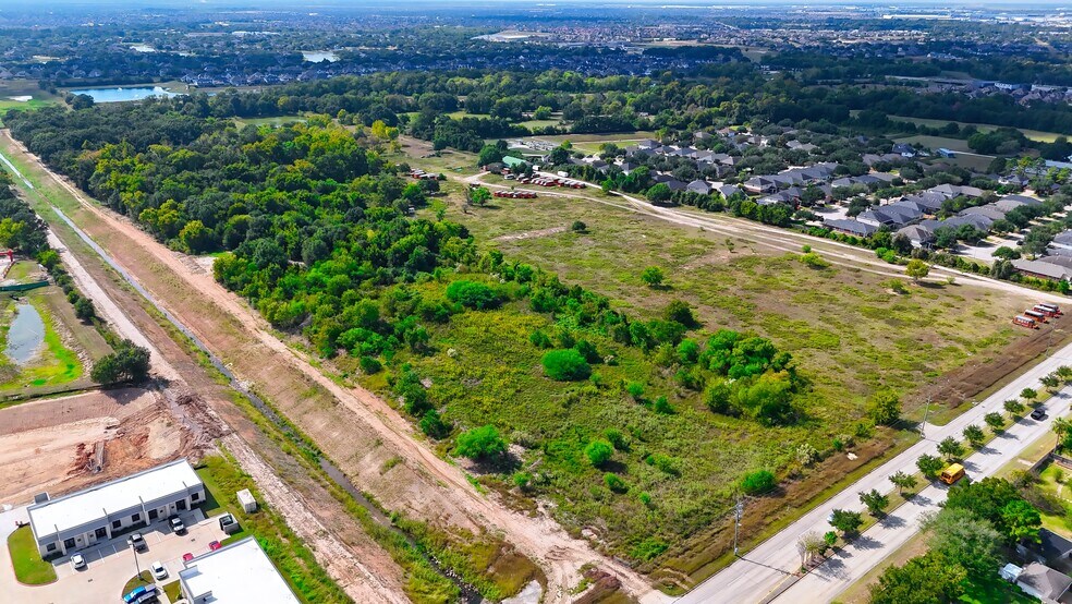 More Photos Of 0 Westheimer Pky, Katy Land For Sale