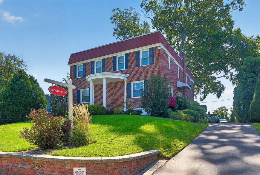 Primary Photo Of 3554-3556 Woodcrest Ave, Newtown Square Apartments For Sale