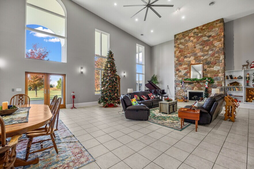 More Photos Of 8796 S US Highway 231, Brookston Specialty For Sale