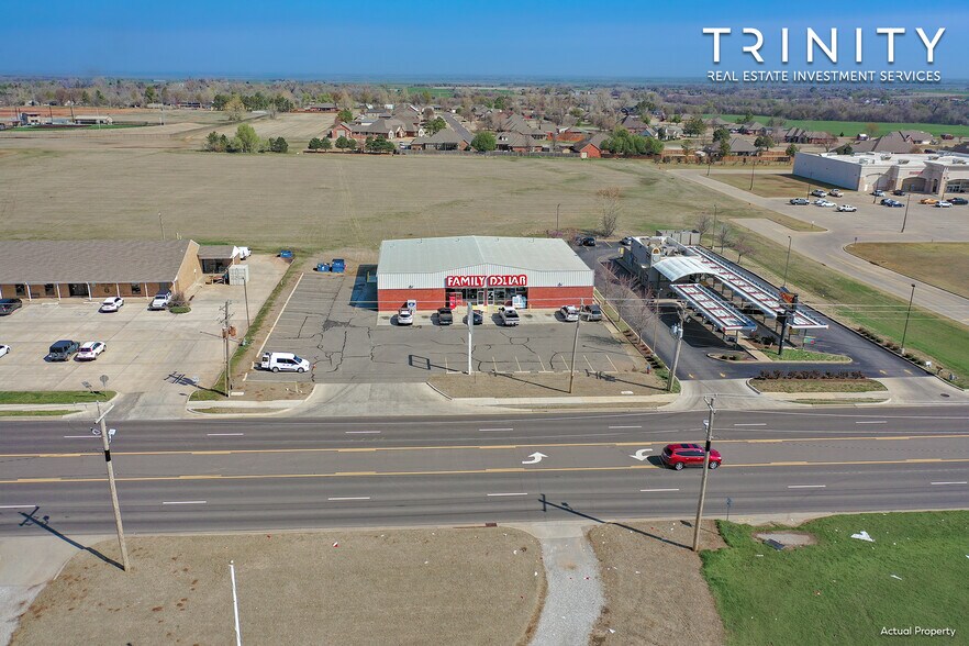 More Photos Of 411 E Main St, Tuttle Freestanding For Sale