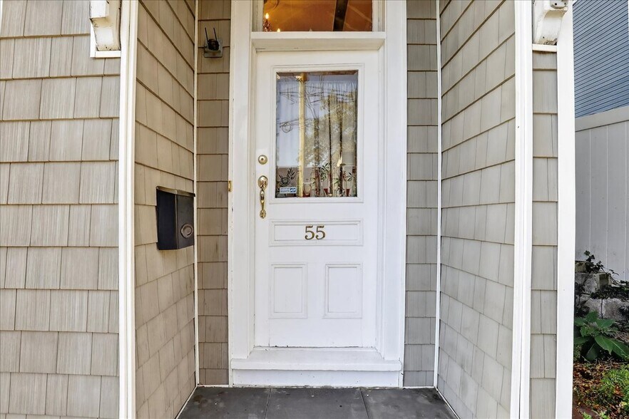 More Photos Of 55 E Front St, Keyport Office For Sale