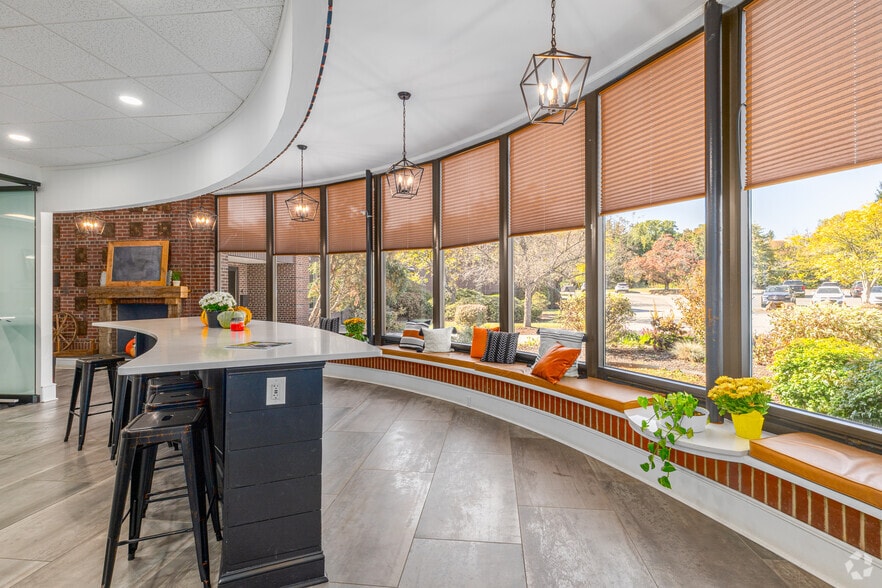 More Photos Of 501 Silverside Rd, Wilmington Office For Lease