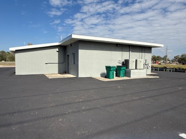 More Photos Of 3841 Tamiami Trl, Port Charlotte Medical For Sale