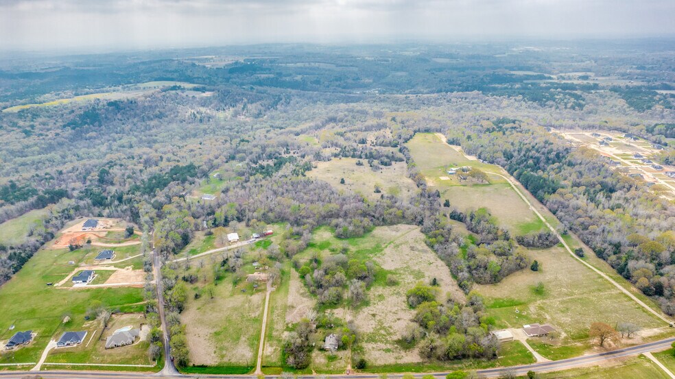 More Photos Of 10651 County Road 41, Lindale Land For Sale
