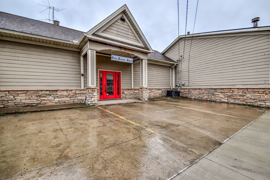 Primary Photo Of 4199 Main St, Perry Flex For Sale
