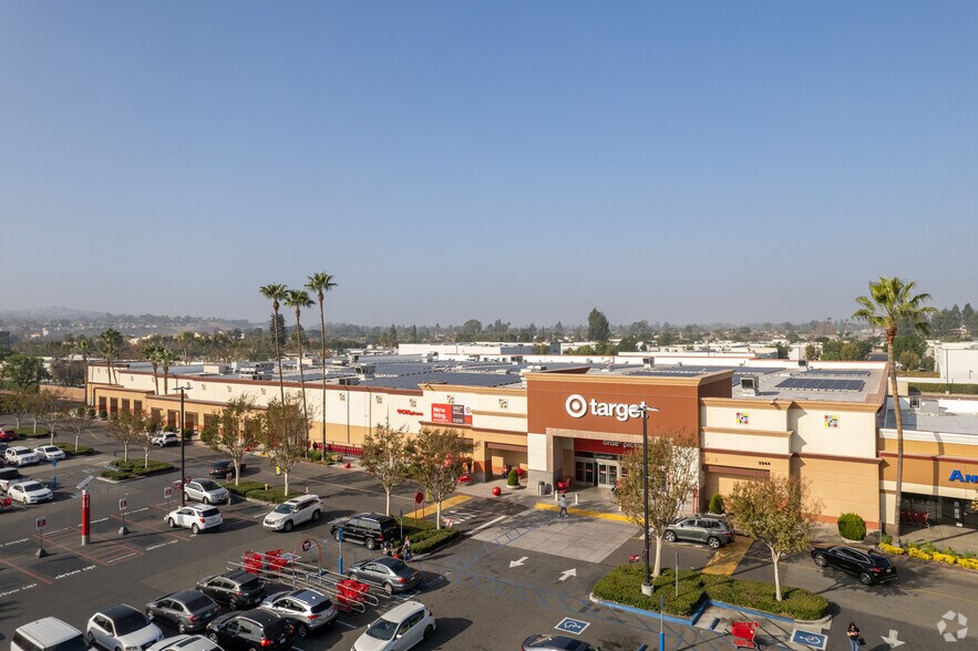 More Photos Of 3808-3860 Grand Ave, Chino Unknown For Lease