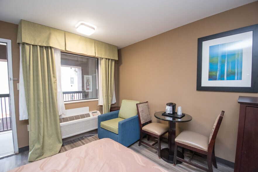 More Photos Of 750 Cobb Place Blvd NW, Kennesaw Hotel For Sale