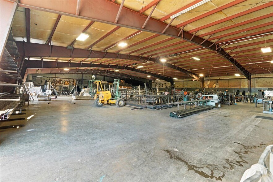 More Photos Of 3744 Lake Katherine Rd, Tunnel Hill Warehouse For Sale