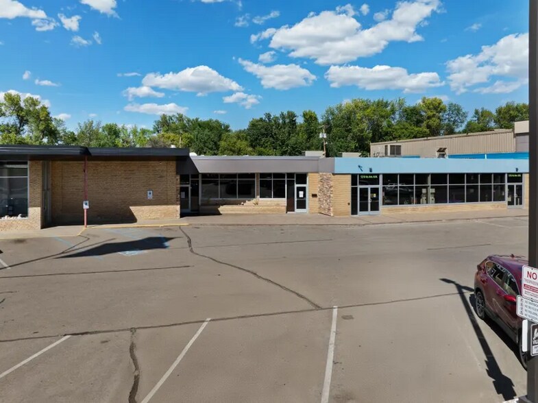 More Photos Of 1250 4th Ave NW, Minot Storefront For Lease