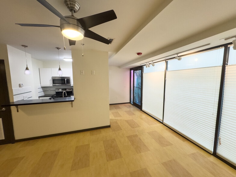 More Photos Of 110 Campbell Ave SW, Roanoke Apartments For Sale