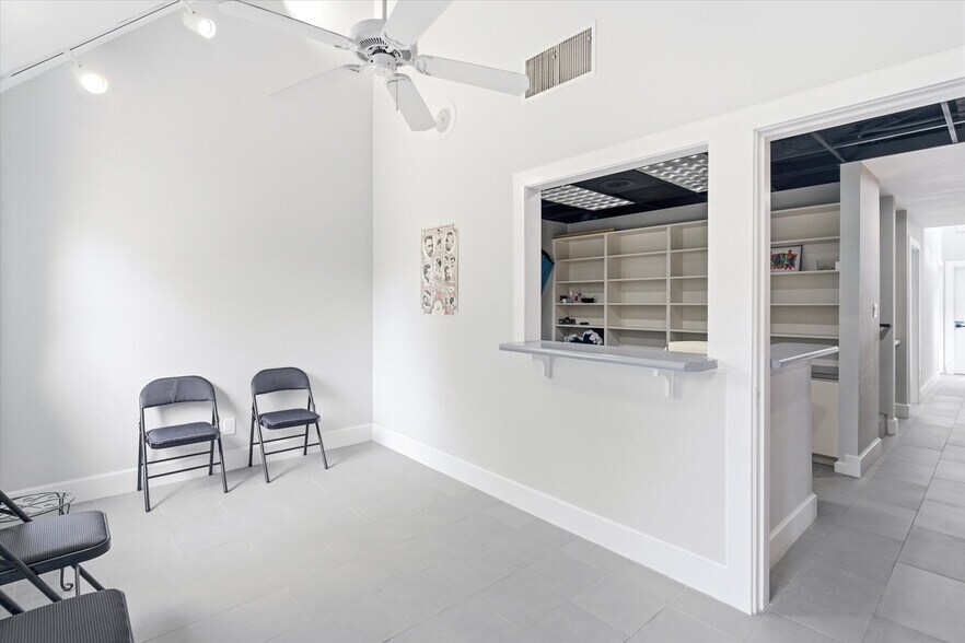 More Photos Of 2901 Main Ave, Durango Office For Sale